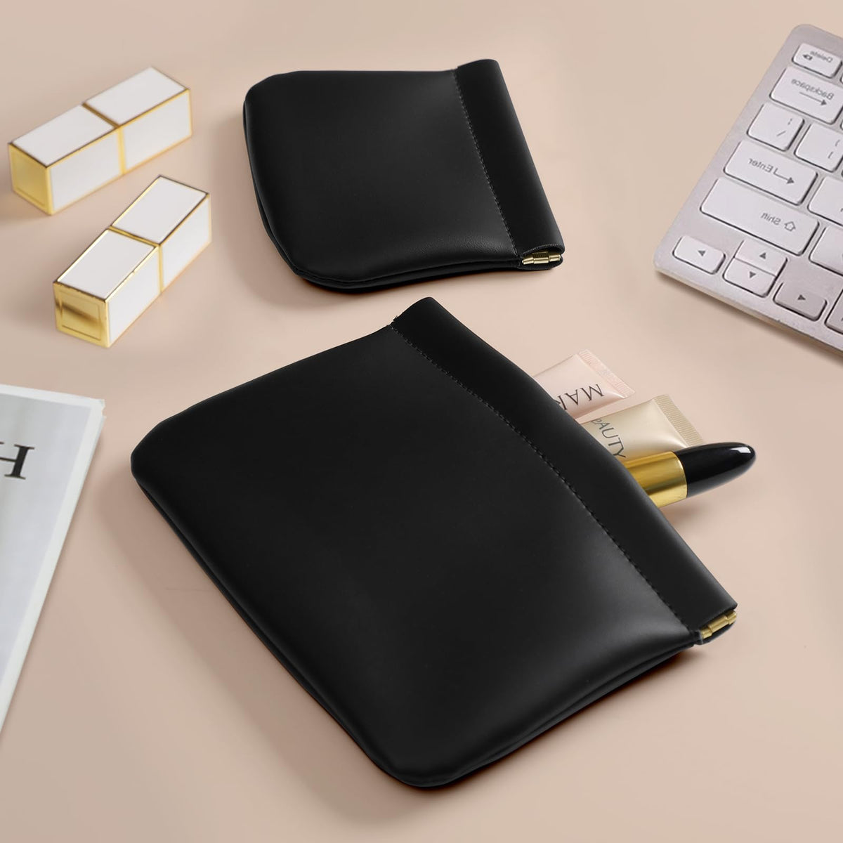 MEIBOOCH compact pouch ideal for lipstick and jewelry storage