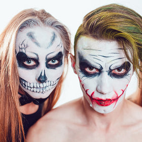 MEICOLY clown makeup on skin shows even application