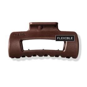MELLO hair claw clip in dark brown small size secures all-day hold.