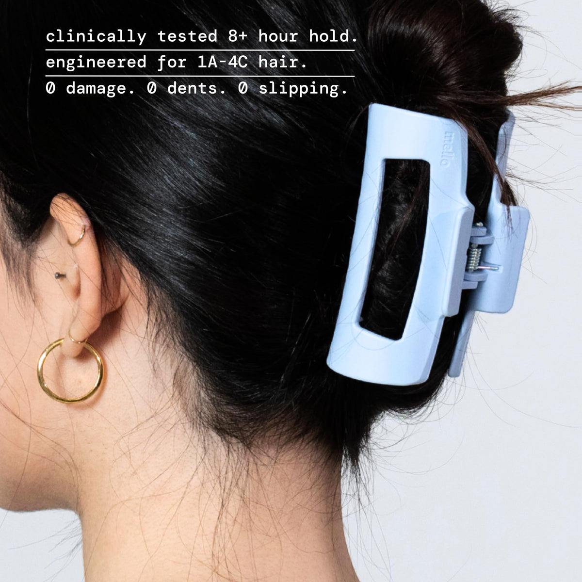 Mello light-blue squishy clip featuring flexible CloudFlex material