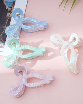 Mesovor suitable for birthdays, ceremonies, and festive occasions with elegant hair accessories.