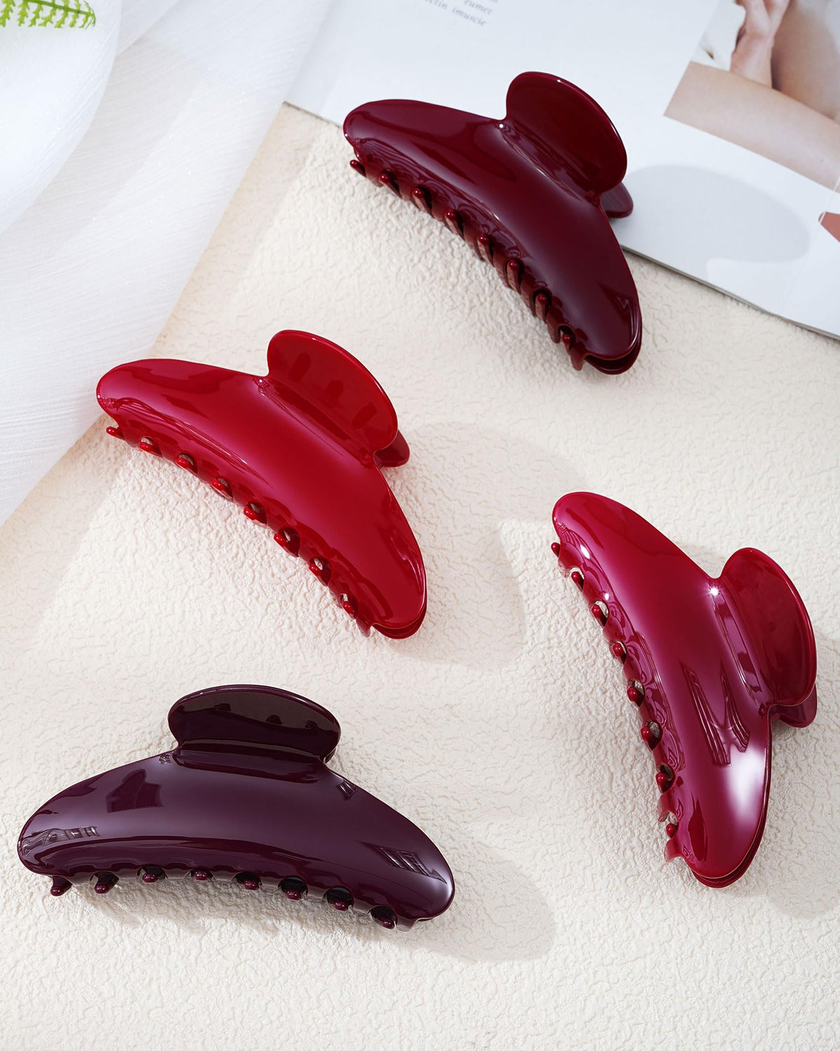 Mesovor party-ready clips hold up hairstyles for events and celebrations.