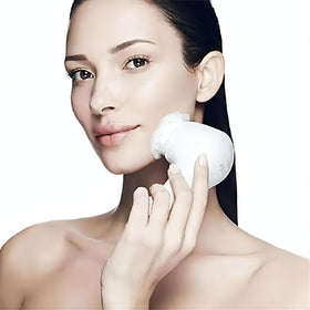 MFY Mia 2 timer guides even coverage across forehead to cheeks.