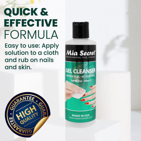 Mia Secret Gel Cleanser application cloth demonstrates gentle cleaning.