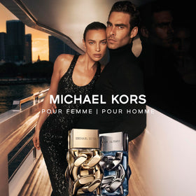 Michael Kors Pour Homme label-art highlights classic woody-spicy character at a glance.