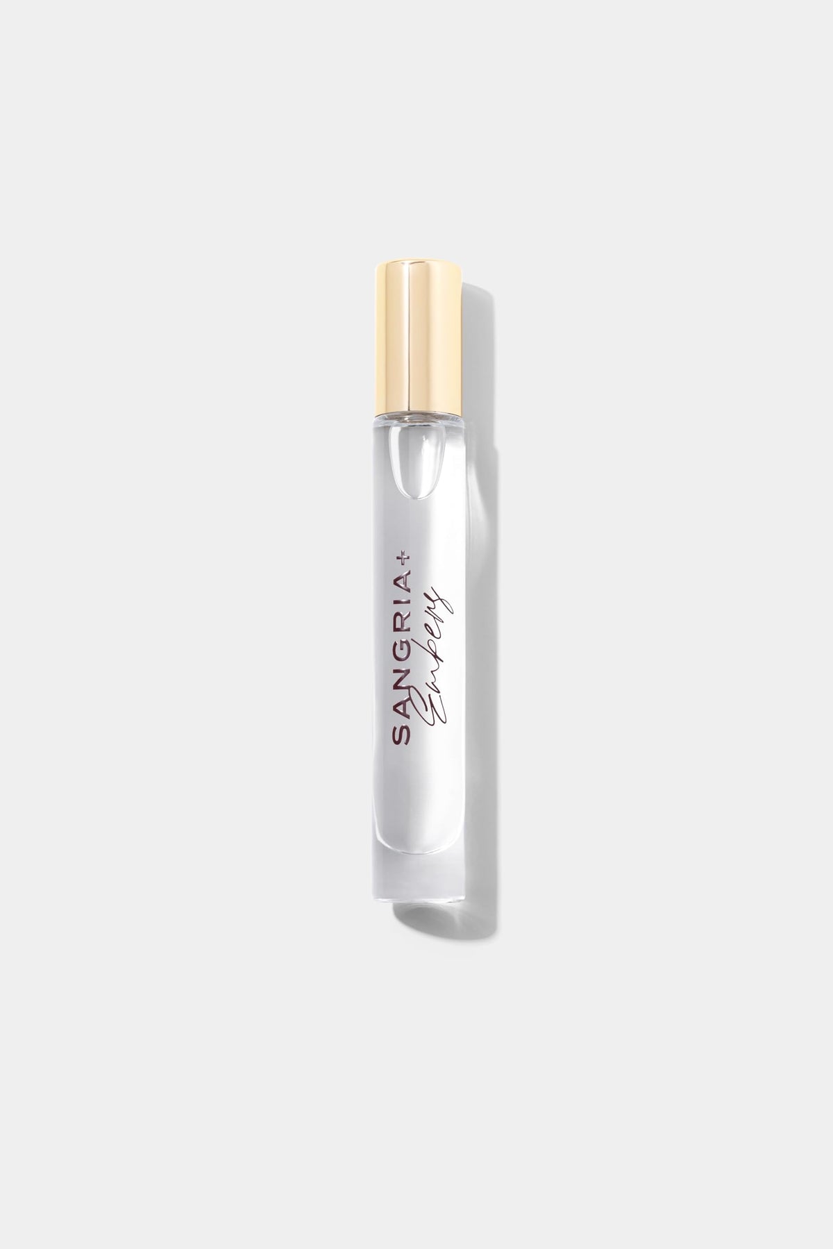 Top notes: orange, green apple, saffron opening the fragrance