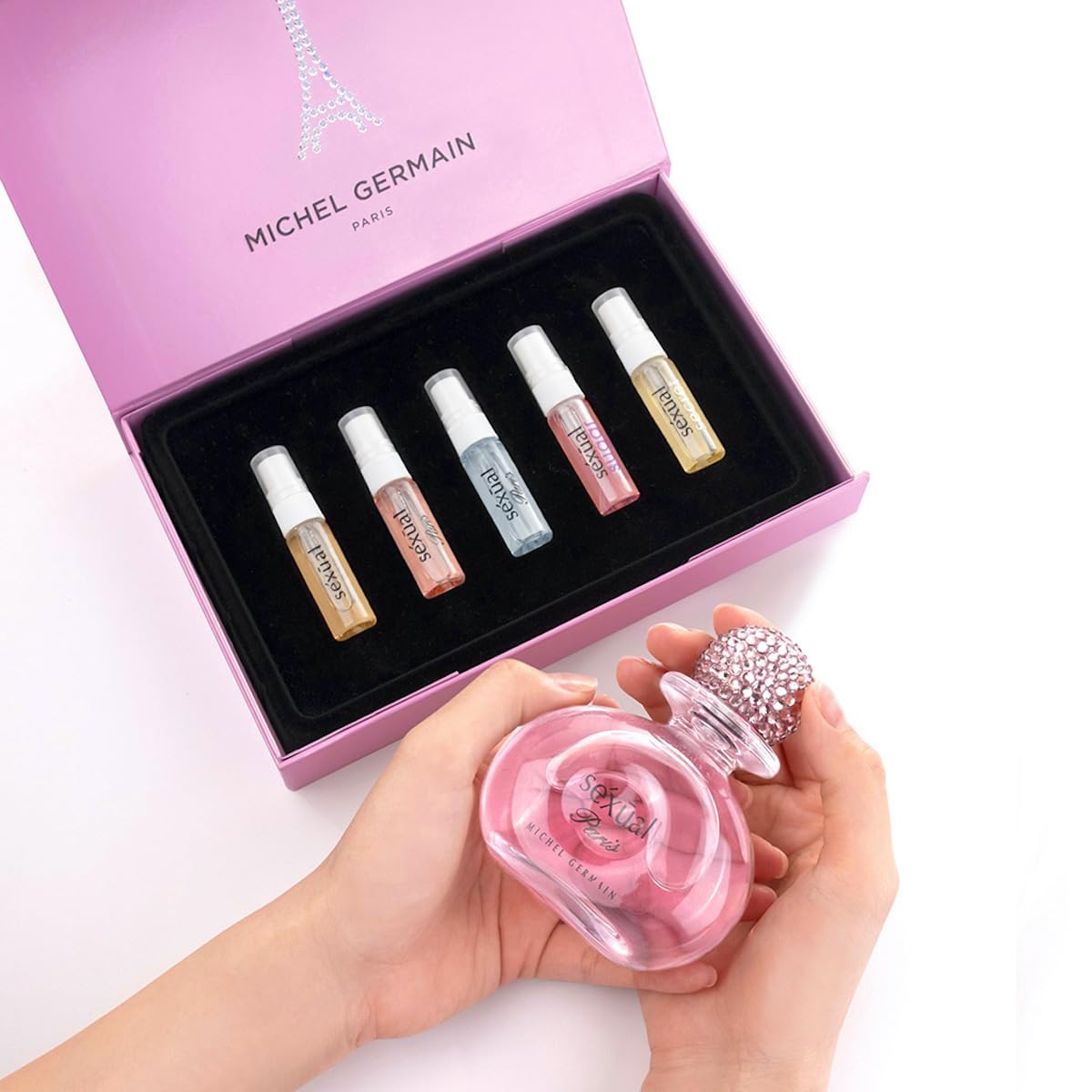 Michel Germain Séxual Secret bottle close-up, fruity oriental blend with a hint of mystery.