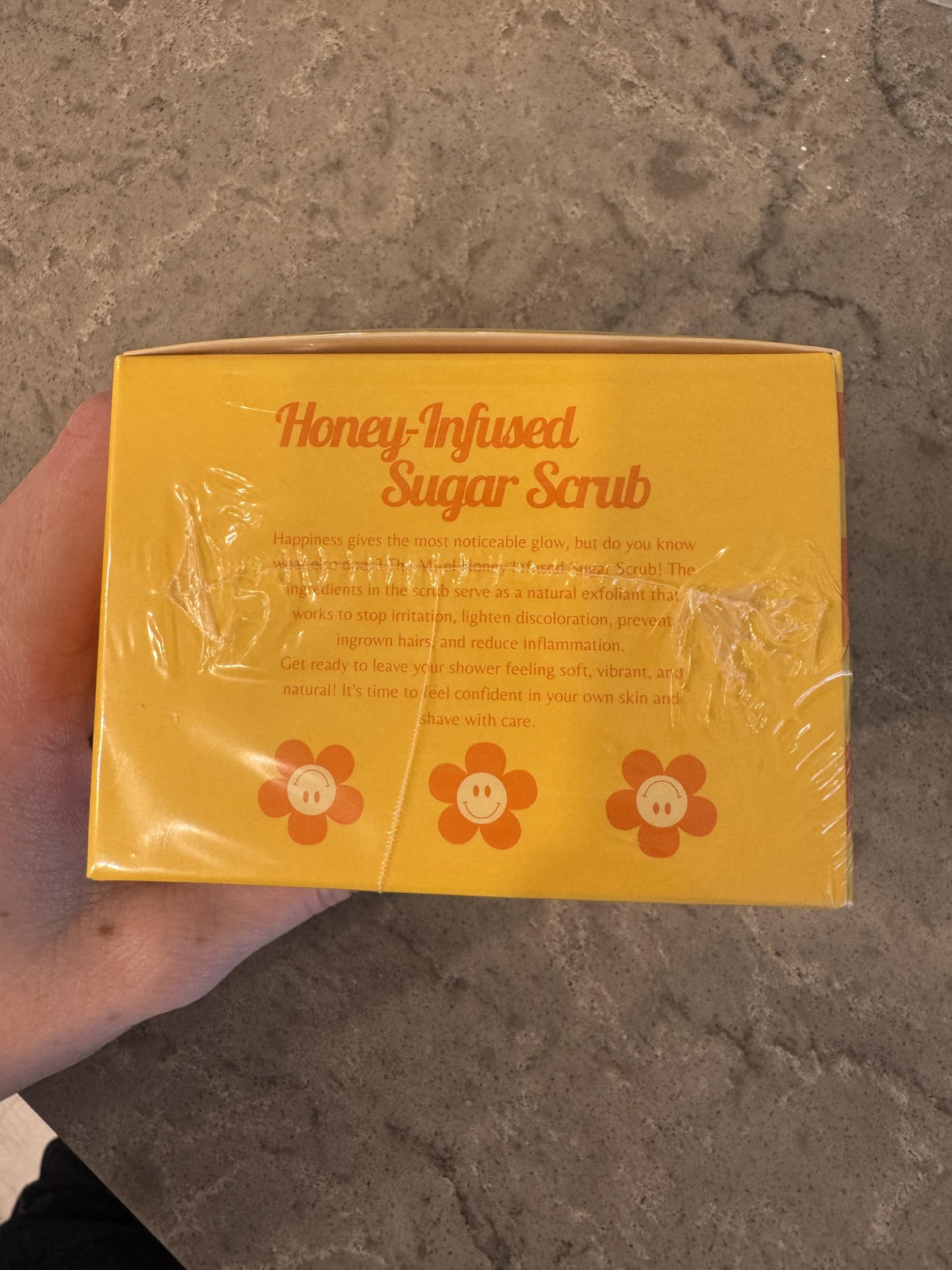 Mi-el Honey Infused Sugar Scrub massage demonstrating prep for razor glide.