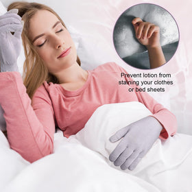 MIG4U gloves demonstrate smooth, nourished skin after moisture treatment.
