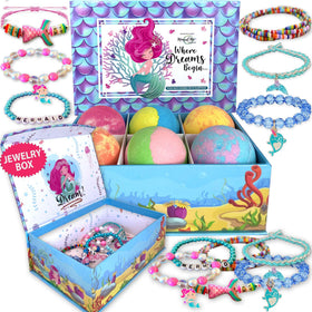 Mineral Me California Mermaid bath bomb creates vibrant water color for playful bath time.