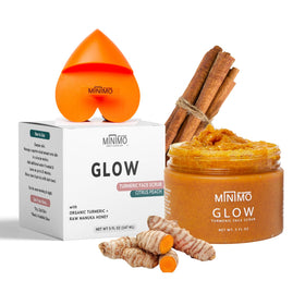 Minimo Glow Citrus Peach scrub bottle closeup for radiant skin prep.
