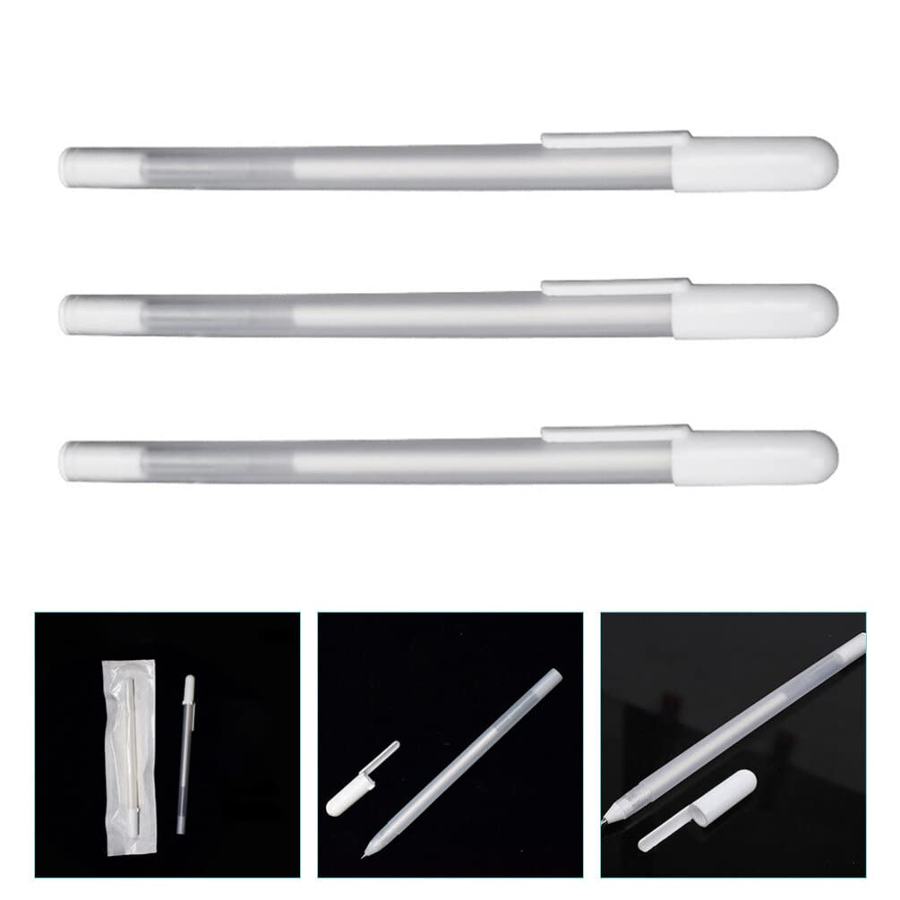 Minkissy brow-outline pencil for clear, sharp brow guides.