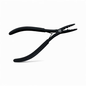 MIRACLE black finish tool provides reliable performance in daily salon workflows