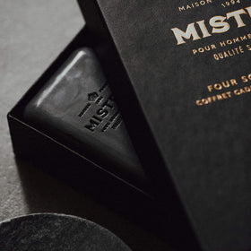 Mistral gift packaging in an elegant box, ideal for gifting.