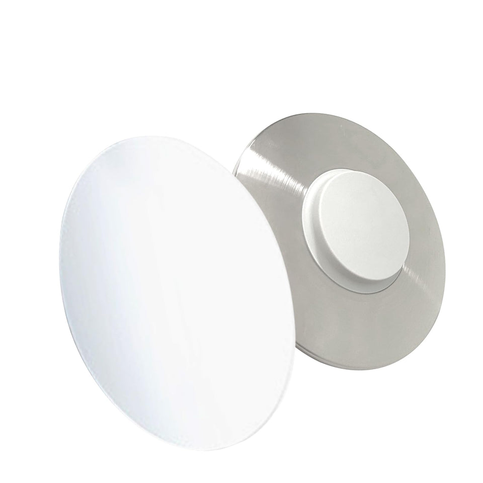 Miusco 10X magnetic mirror attachment mounted on the 9-inch mirror for precise grooming.
