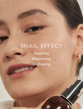 MIZON Snail Repair Intensive Essence pump close-up for even dispensing.