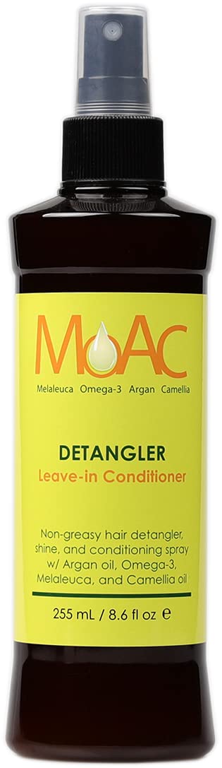 Moac Detangler bottle pour shows easy application for quick detangling and smoother hair