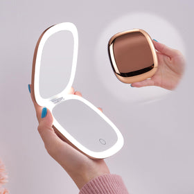Mocado compact LED travel mirror with 1x and 10x magnification for makeup precision