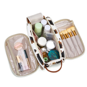 Durable stitching and fabric of the Montana West X Wrangler makeup bag