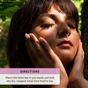 Moon Valley Organics Moon Melt Bar packaging highlights natural ingredients and lavender appeal.