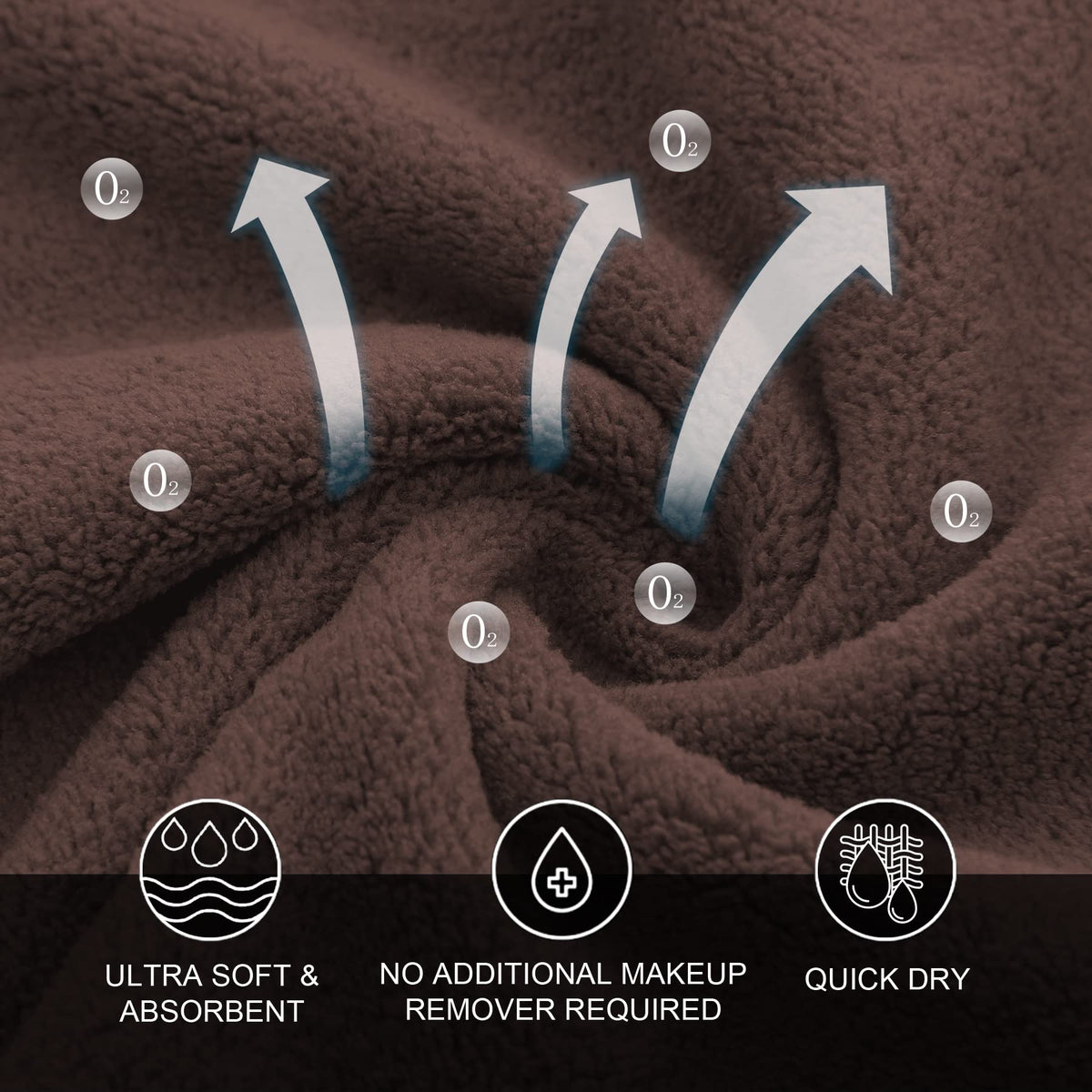 MOONQUEEN daily cleansing cloths with soft, absorbent texture.