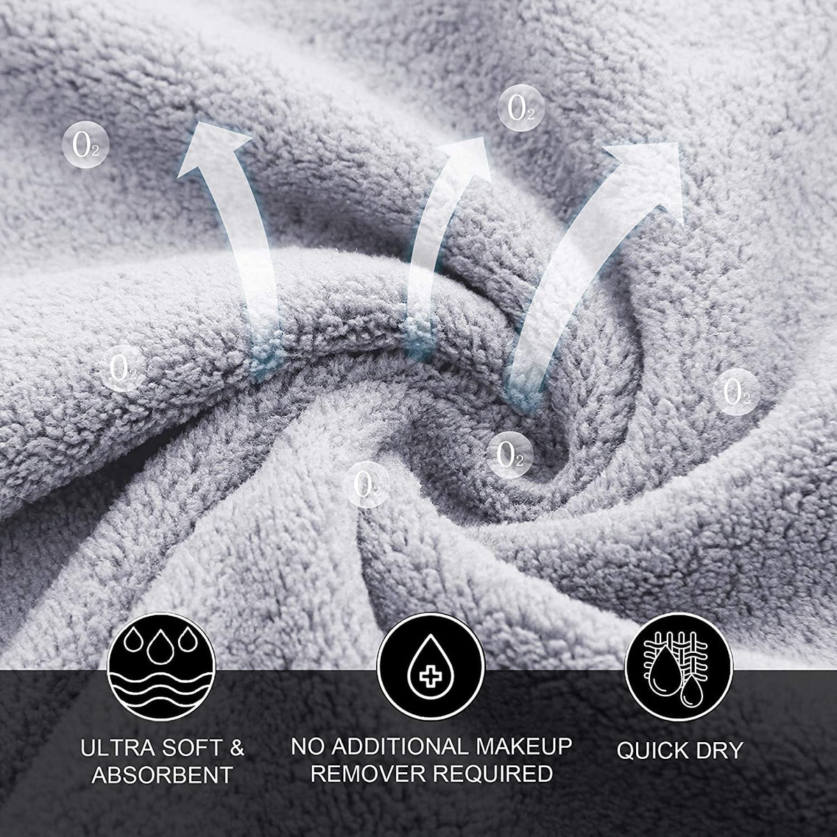 MoonQueen travel-ready towels inside a cosmetic bag for quick touch-ups