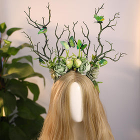 MOSTORY Green Flower Branch Headband wedding ensemble enhances fairytale garden aesthetics.
