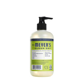 Basil scent bottle brings herbaceous freshness for everyday hand cleansing.