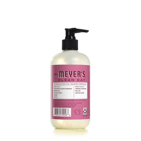 Closeup of the Mum label highlighting olive oil and aloe vera in the formula