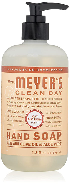 Illustration of olive oil and aloe vera components on the bottle