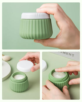 Mrsdry clear bag cosmetic bag showcases a transparent case for easy packing.