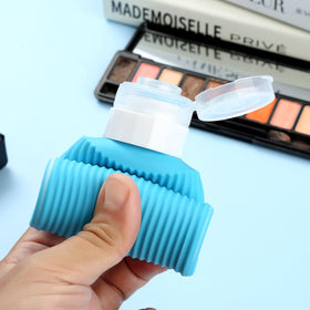 Mrsdry PVC toiletry bag included helps organize bottles.