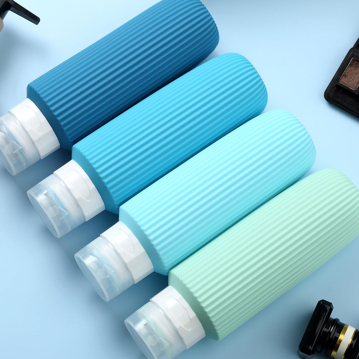 Mrsdry shampoo and lotion bottles set suits refillable travel use.