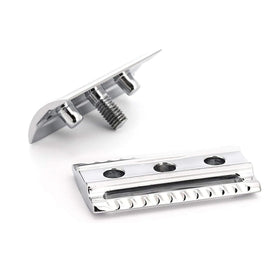 MÜHLE Traditional R89 closed comb design for smooth, clog-free shaving.