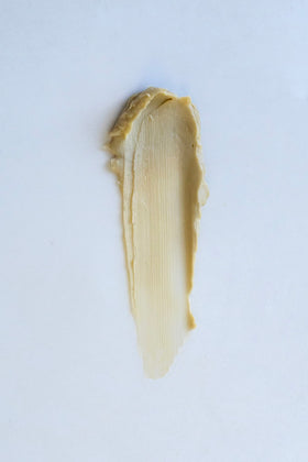 MUK Brutal Hold Mud in hand shows easy application and control