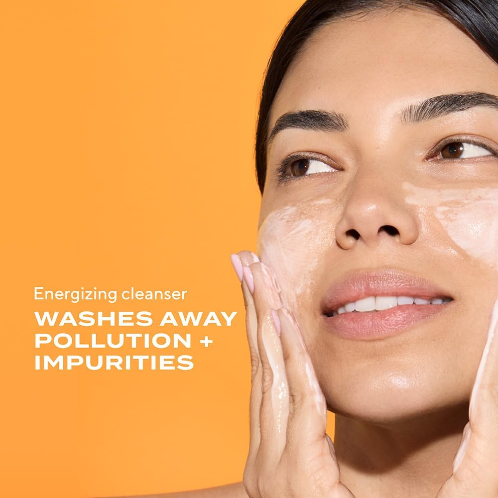 Murad Essential-C Cleanser antioxidant-rich formula helps remove impurities for clearer skin