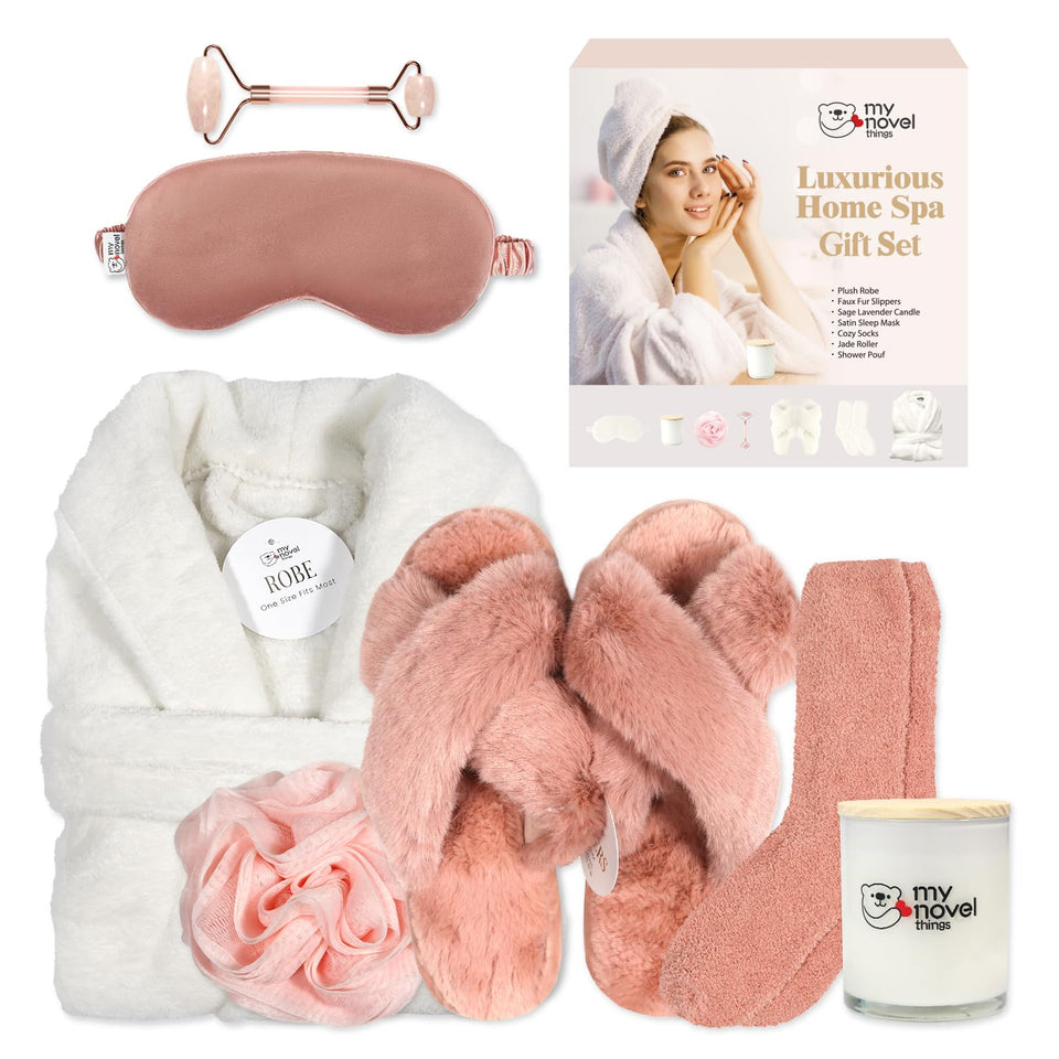My Novel Things bathrobe red, soft and warm for relaxing evenings at home.