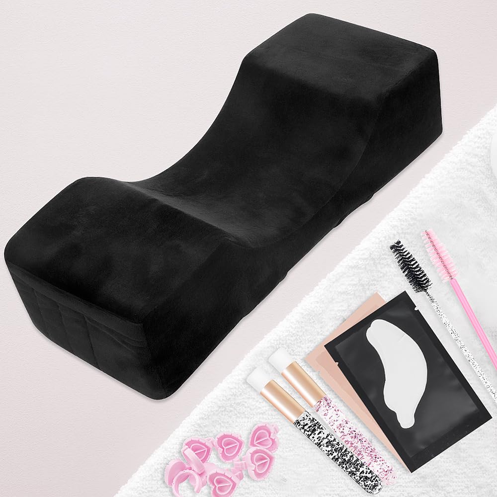 Myaokue-up memory foam neck pillow supports head and neck during eyelash extensions.