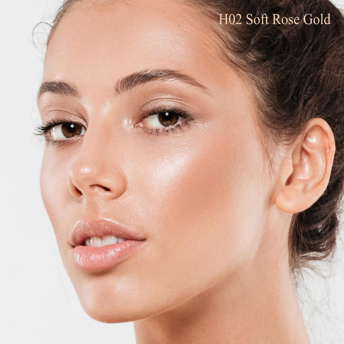 MYMERRY Dewy Highlighter Stick on brow bone for subtle shimmer