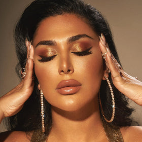 MYSTER ROSEY neutral eyeshadow palette vegan and cruelty-free makeup option