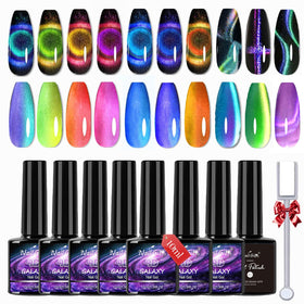 NAILGIL Cat Eye Gel Polish Set showing shifting color for chic nails.