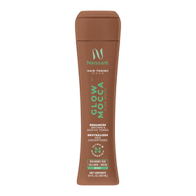 Naissant Glow Mocca bottle pour promotes an even mocha shade.