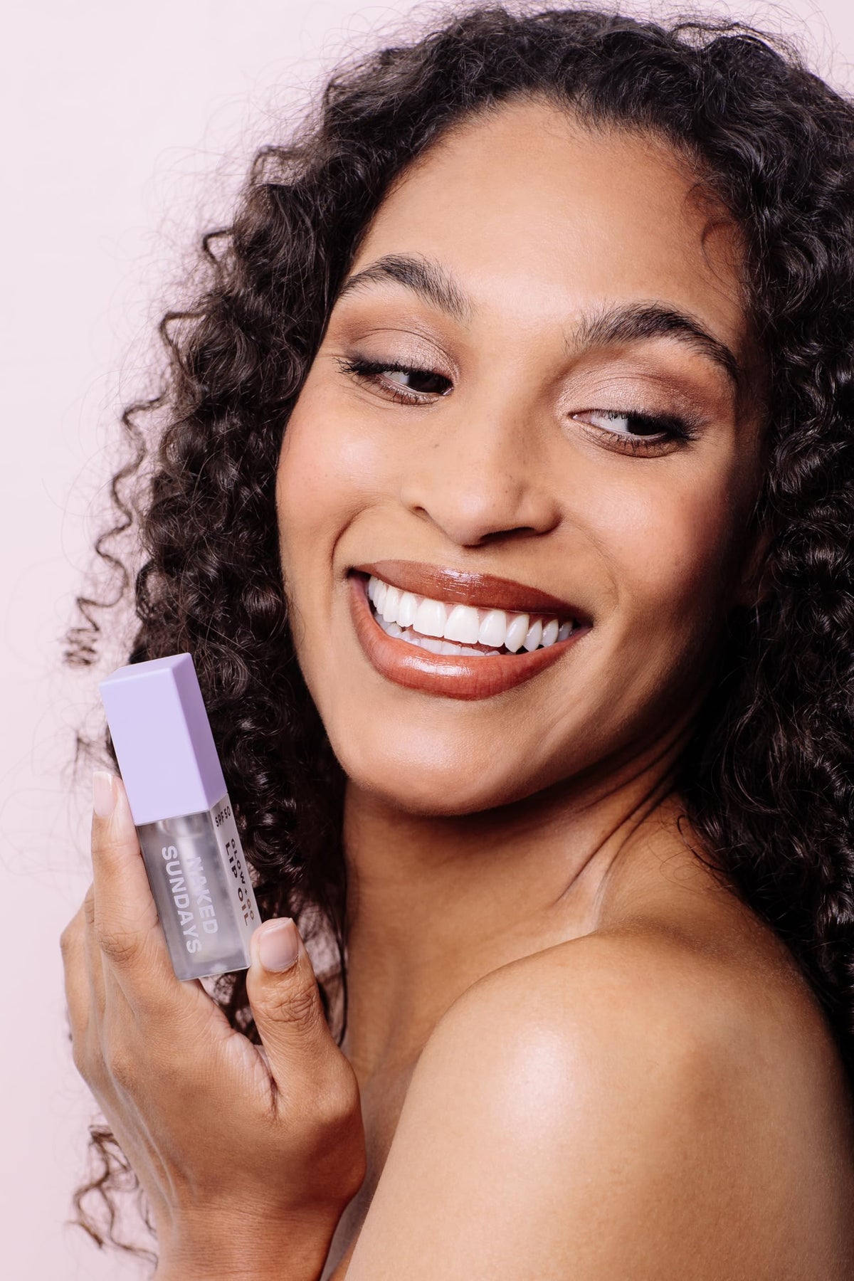 Naked Sundays lip oil non sticky glossy finish on lips