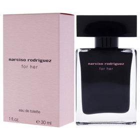 Narciso Rodriguez For Her amber-vanilla twilight close-up evokes warm, inviting notes.