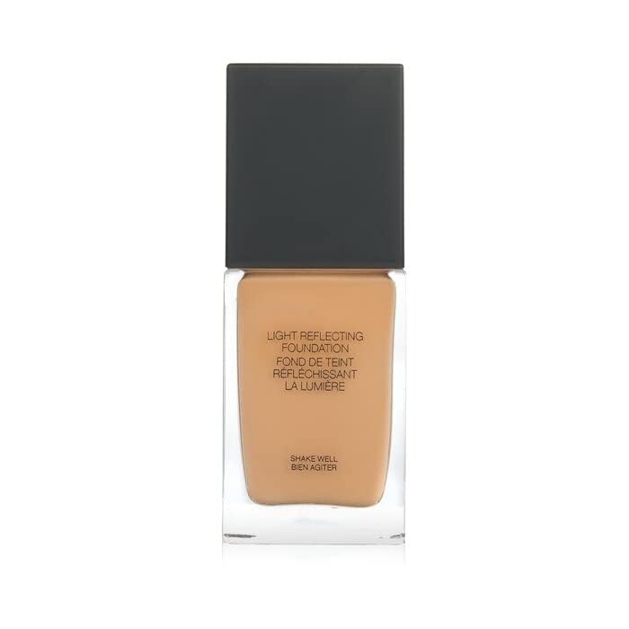 NARS Light Reflecting Foundation Barcelona close-up highlights subtle skin texture blur.