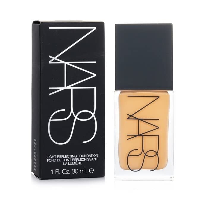 NARS Light Reflecting Foundation M1 Punjab with pump demonstrates seamless blending.