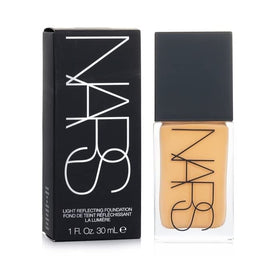 NARS Light Reflecting Foundation M1 Punjab with pump demonstrates seamless blending.