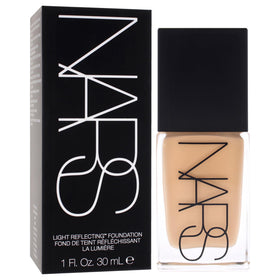 NARS Light Reflecting Foundation application shows lightweight wear on skin