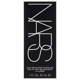 NARS Light Reflecting Foundation M1.2 Patagonia cool undertones swatch