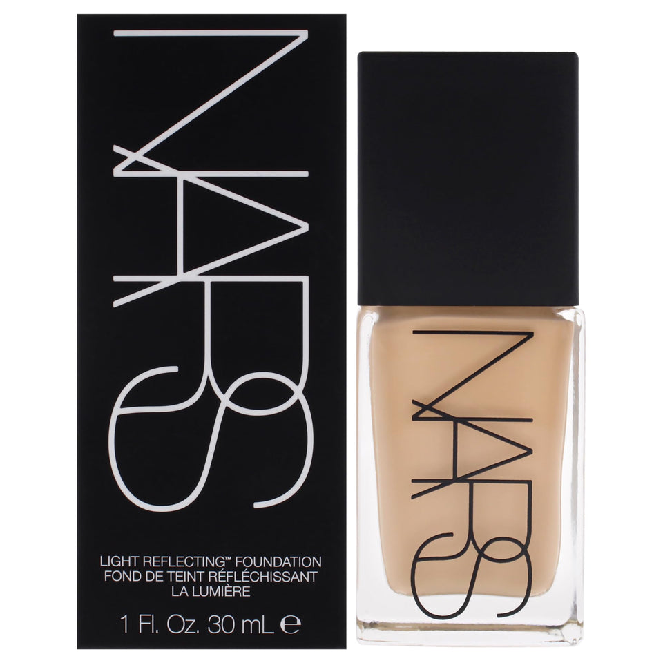 NARS Light Reflecting Foundation M2 Santa Fe bottle with warm medium tone for natural coverage.